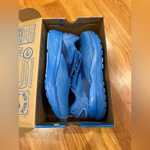 Brand New never worn Men's Brooks Ghost 16 - Picture 2 of 5